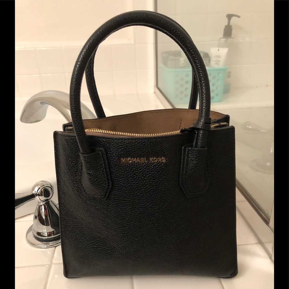 Michael Kors Mercer pebbled leather bag